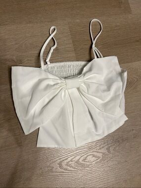 Women's White Bow Front Crop Top